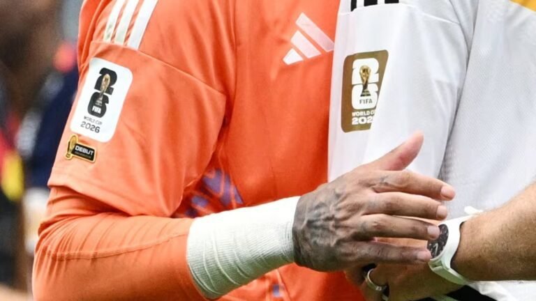 Parches coleccionables de equipos participantes en la Copa del Mundo 2026